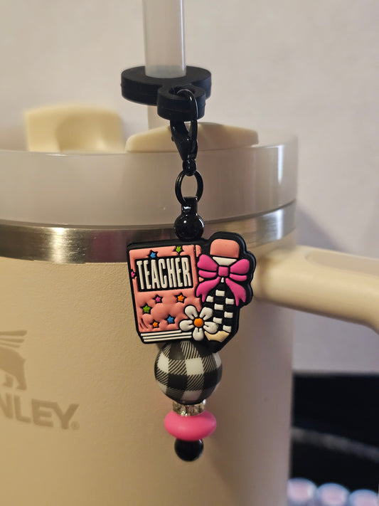 LIVE Straw Charm